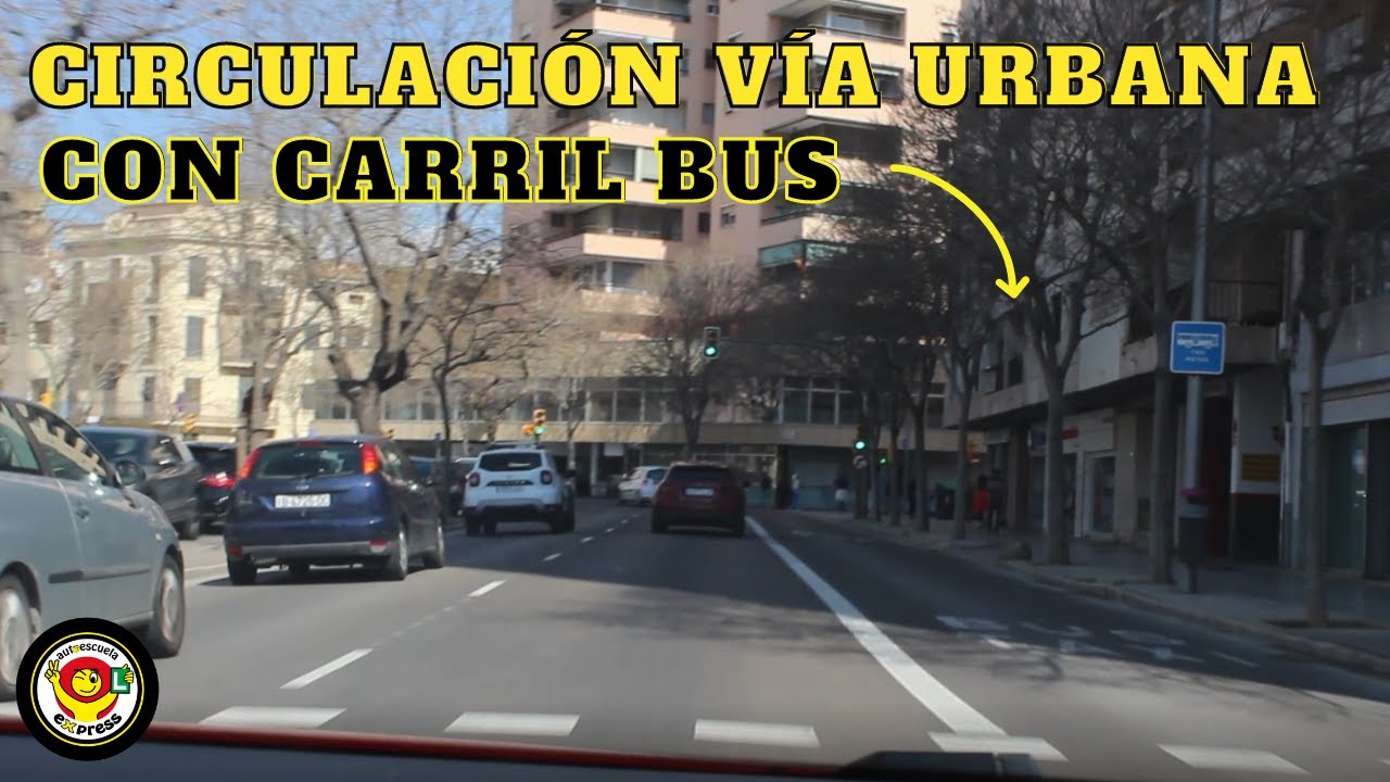 se puede circular por un carril bus