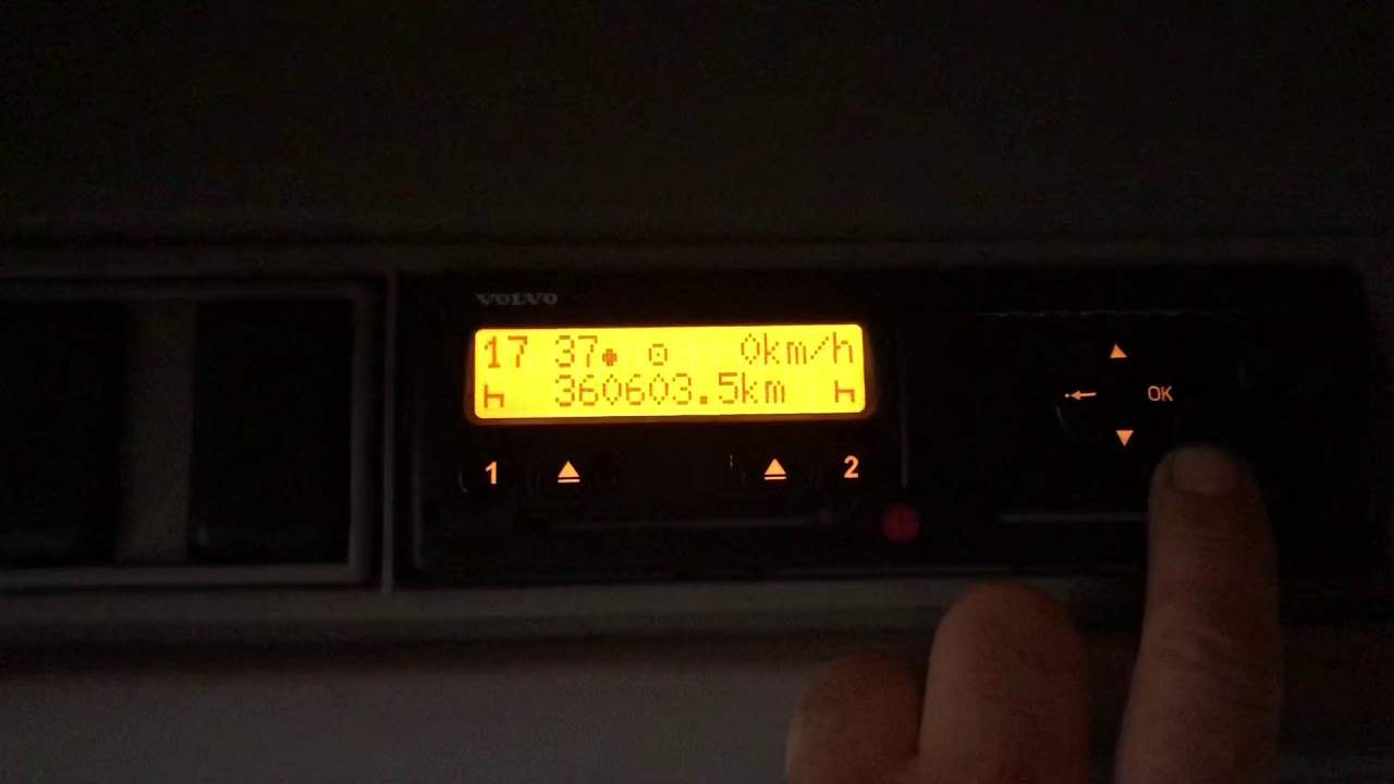 se puede conducir un camión sin tarjeta de transporte