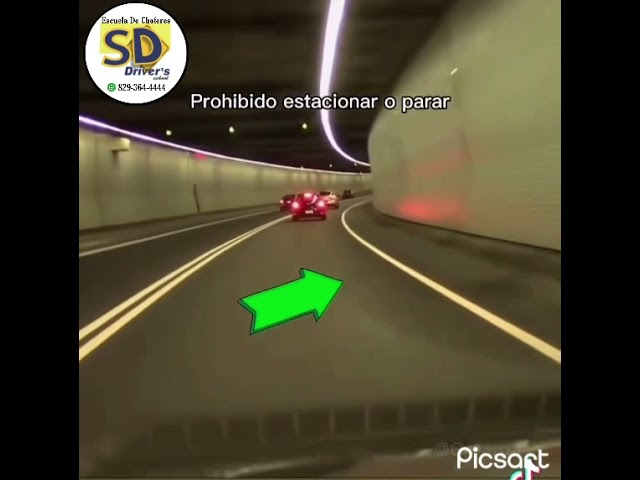 señal de trafico rombo amarillo y blanco