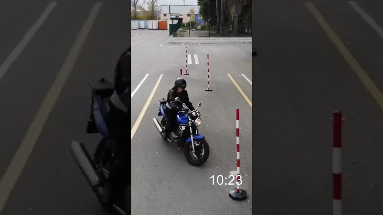 una moto de 49cc puede ir por autovía